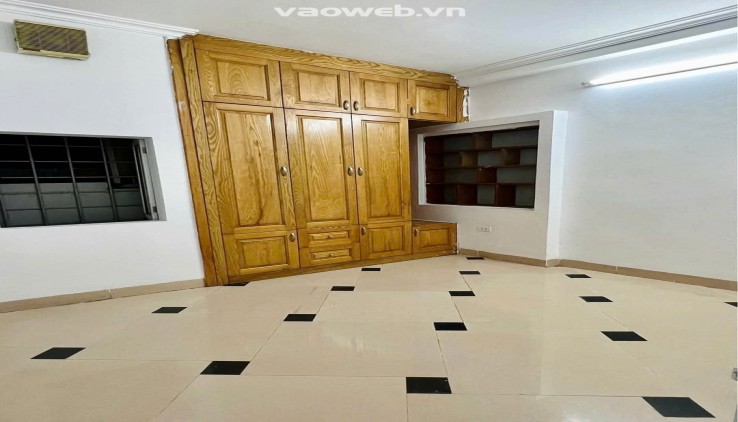 Cho thuê nhà ngõ 509 Vũ Tông Phan, 3 tầng x 40m2, 10 Triệu kinh doanh online kết hợp ở gđ